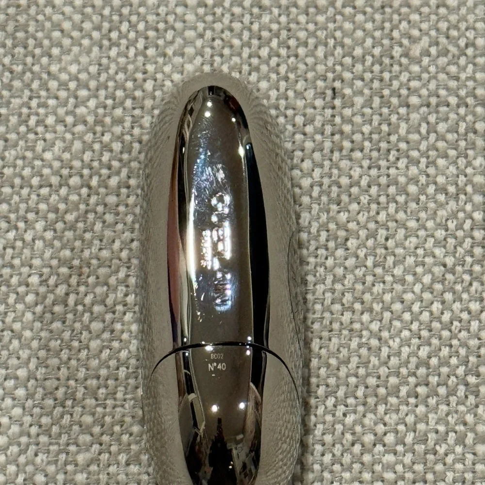 Guerlain Rouge G Limited Edition Red Velvet Gold Case PLUS No 40 Matte Lipstick